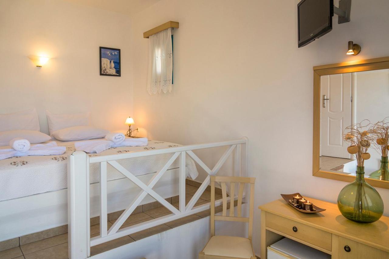 Horizon Hotel Folegandros Town Exterior photo