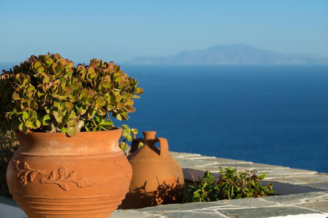 Horizon Hotel Folegandros Town Exterior photo