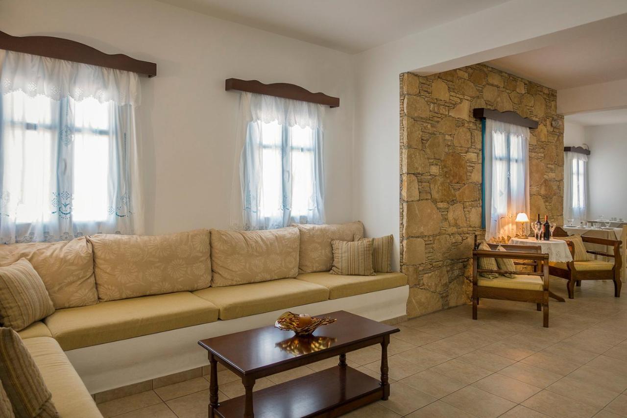 Horizon Hotel Folegandros Town Exterior photo