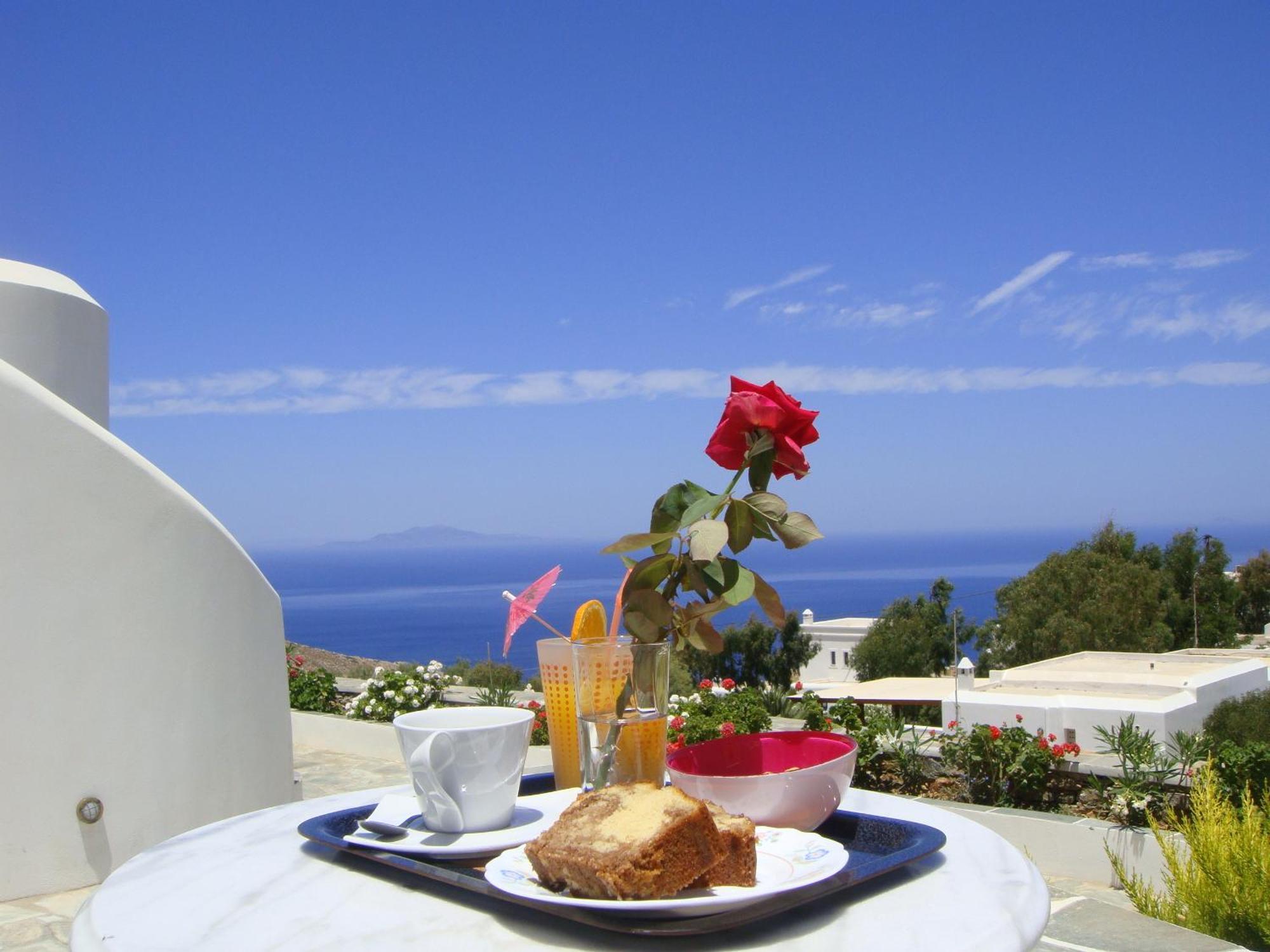 Horizon Hotel Folegandros Town Exterior photo
