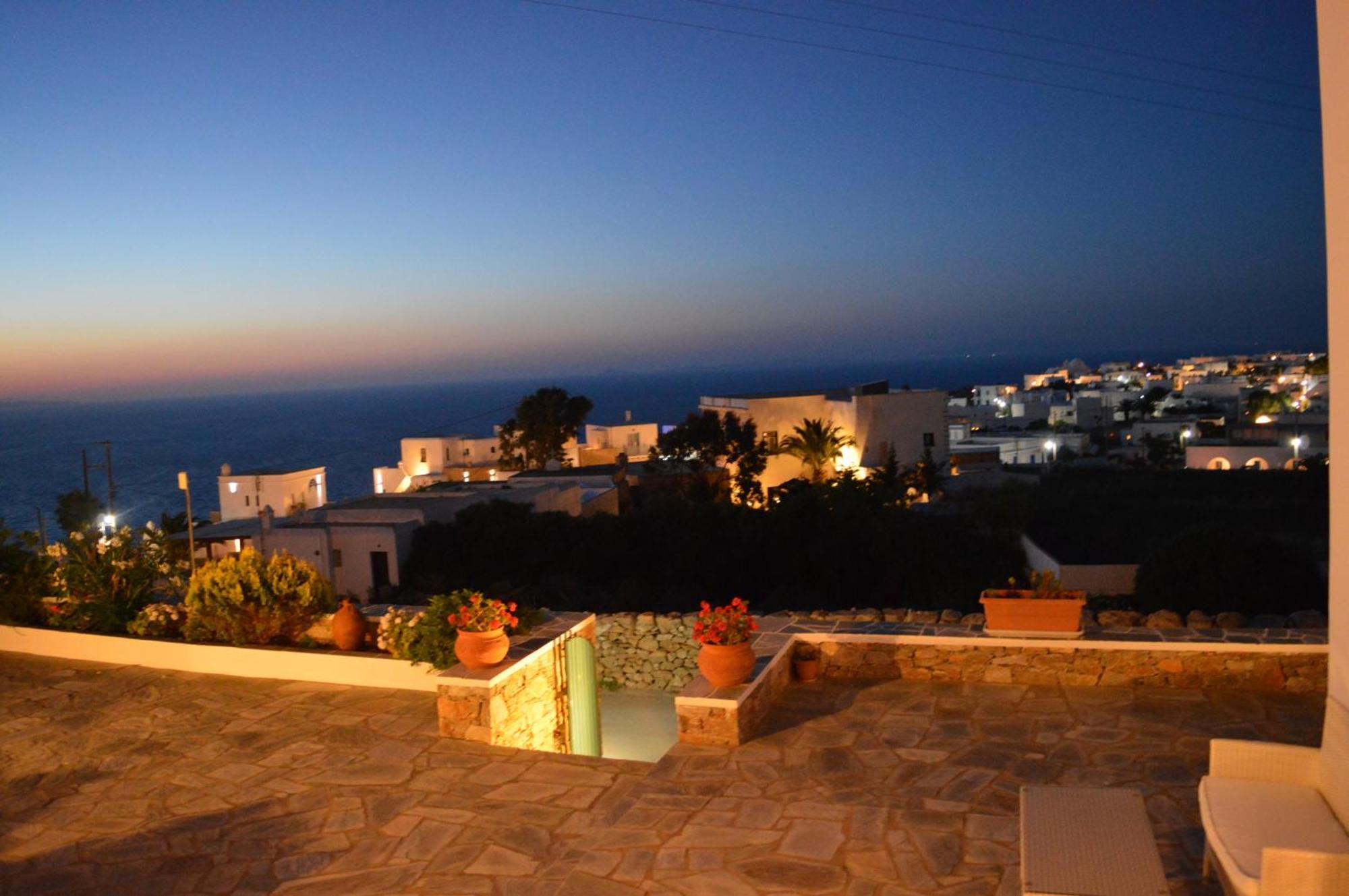 Horizon Hotel Folegandros Town Exterior photo